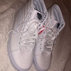 Vans high tops / new never worn